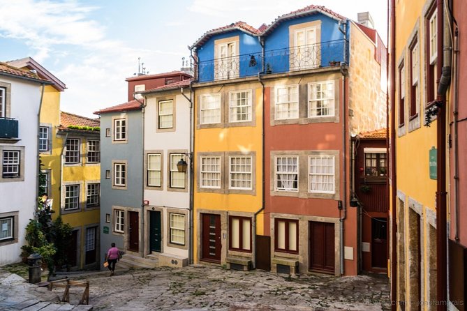 3-Hour Porto Jewish Heritage Walking Tour with Local Guide - Starting at Porto Cathedral