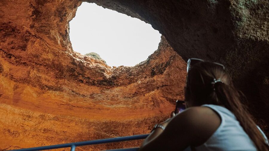 Albufeira: 2.5-Hour Dolphin Watching and Caves Trip - São Rafael to Galé: the first coastal views
