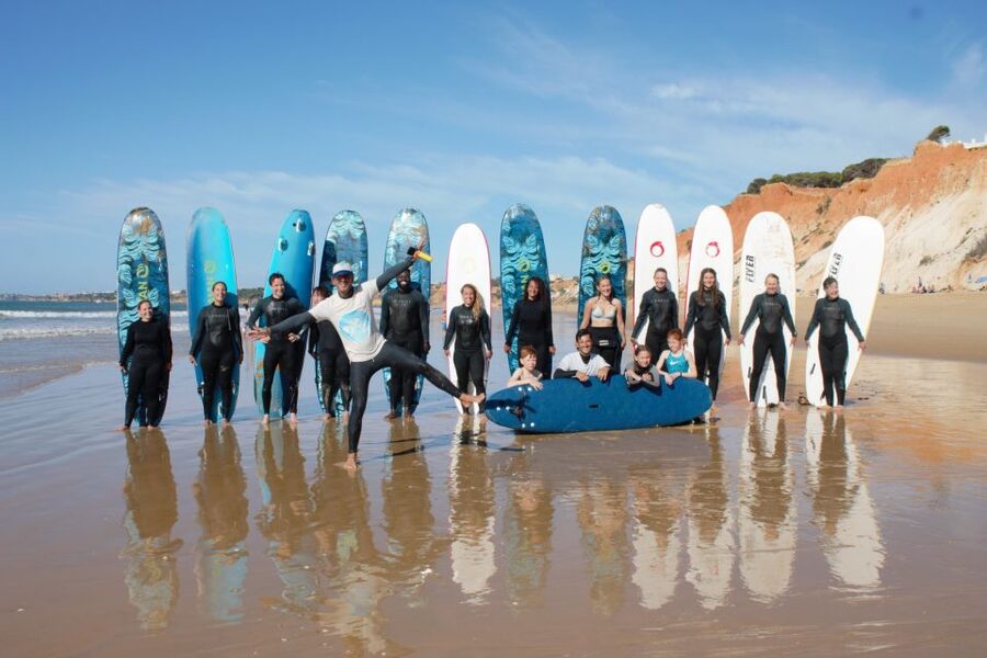 Albufeira: 2-Hour Falesia Beach Surf Lesson - Key points at a glance