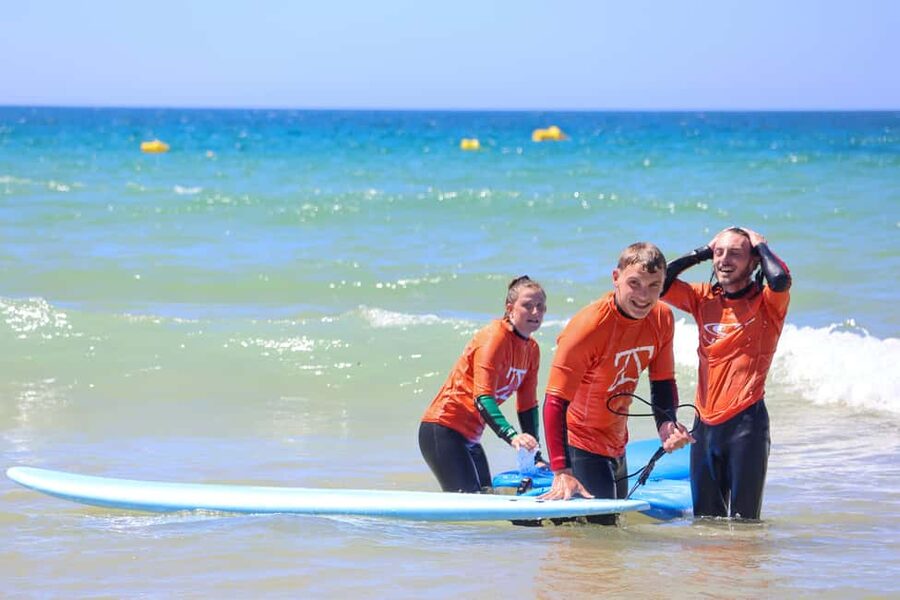 Albufeira: Beginner Surf Lesson - The instructors make the difference