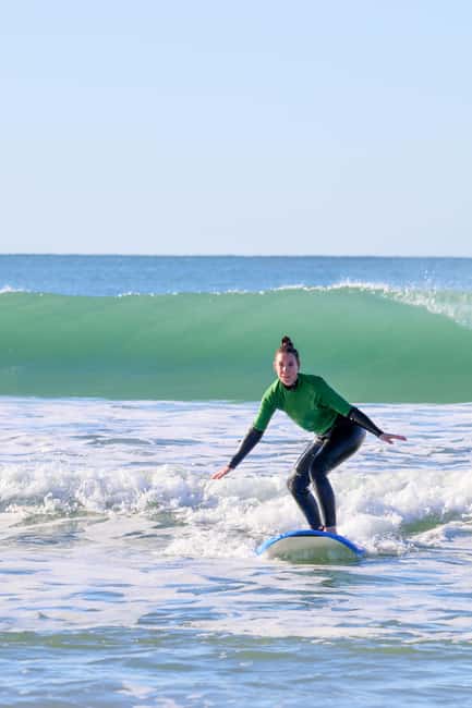 Albufeira: Beginner Surf Lesson - When conditions are good, and when they are not