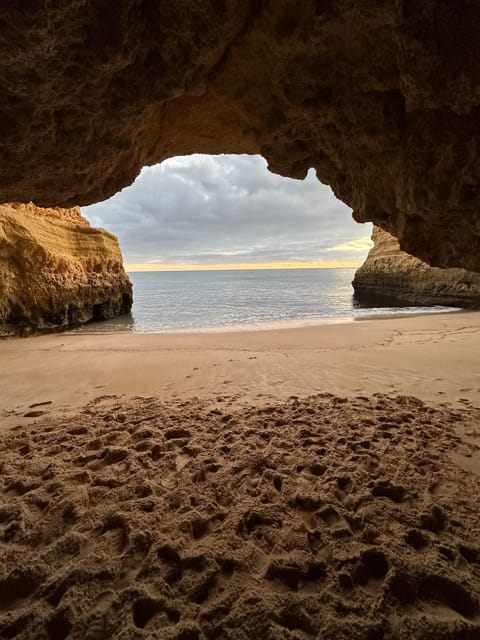 Albufeira: Benagil, Algar Seco, Marinha, and 7 Valleys Tour - What the guides add to the day