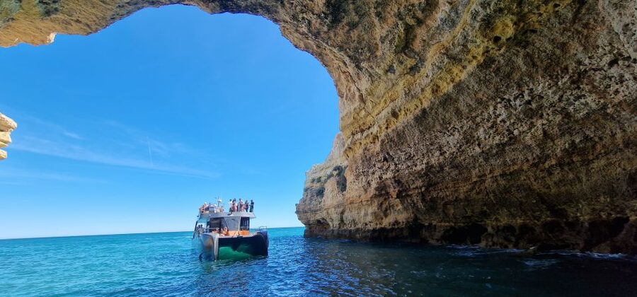Albufeira: Coastline and Benagil Caves Tour by Catamaran - Starting at Albufeira Marina near Gate 3