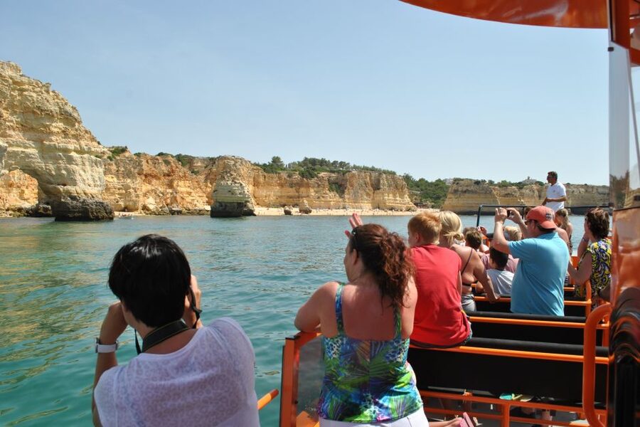 Albufeira: Dolphin Watching and Benagil Cave - The quick take: what makes this cruise worthwhile