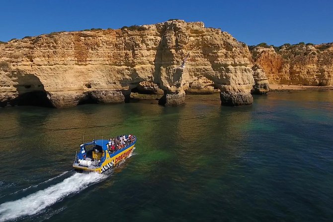 Albufeira Dreamer Boat Trip - Alfanzina Lighthouse and the Carvoeiro coast