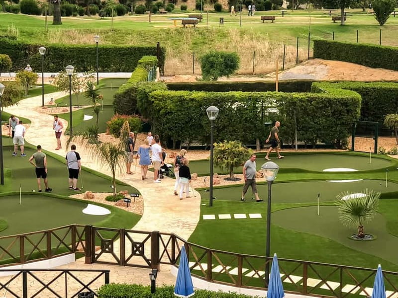 Albufeira: MiniGolf Adventure Park Entry Ticket - What the Albufeira MiniGolf Adventure Park is like
