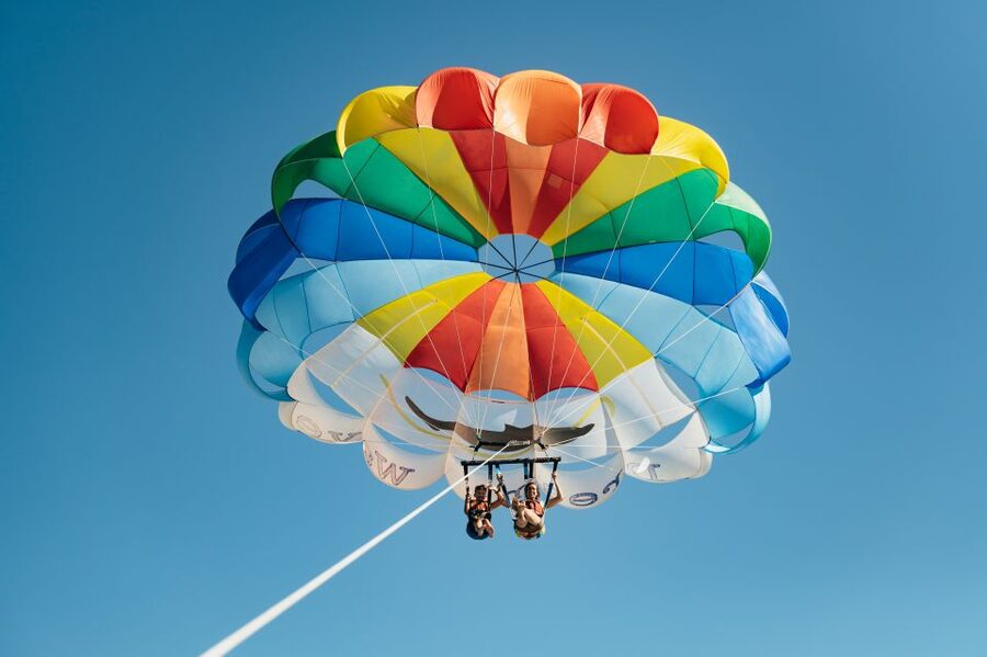 Albufeira: Parasailing Boat Trip - Starting at Albufeira Marina