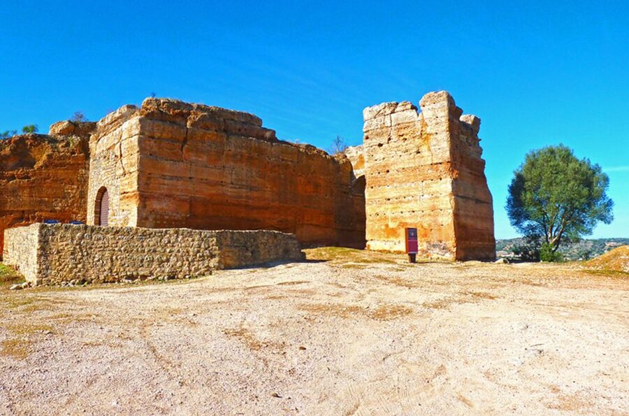 Albufeira: Safari Excursion in the Algarve Mountains - Fonte Grande de Alte: the cool-down stop