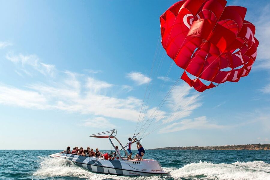 Albufeira: Single, Double or Triple Parasailing Tour - From Albufeira Marina to the launch platform