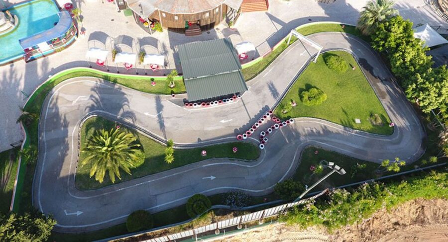 Algarve: Go-Kart Experience at Karting Almancil Family Park - What happens between races
