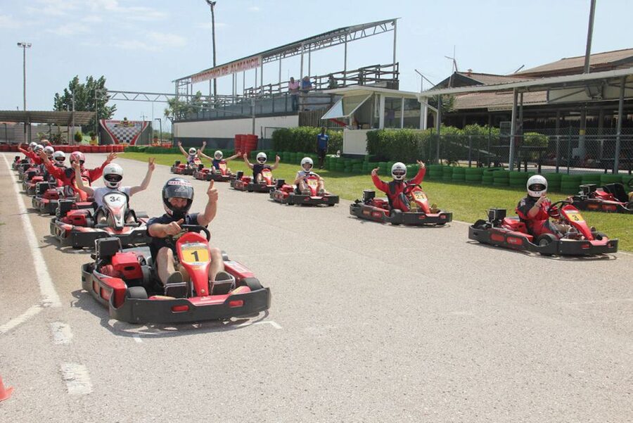 Algarve: Go-Kart Experience at Karting Almancil Family Park - Weather, clothing, and the best time to go