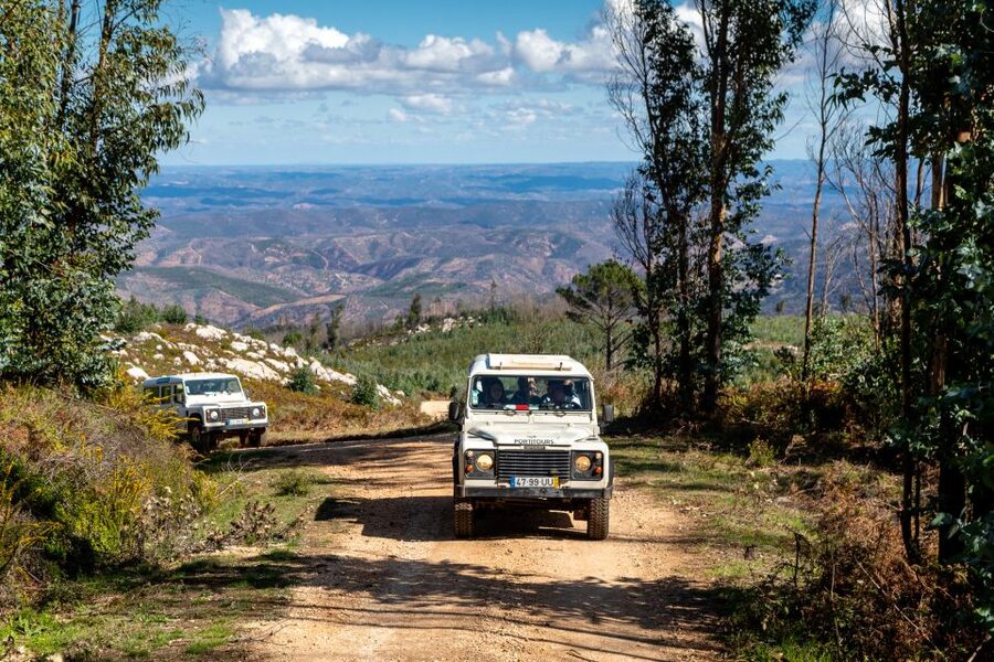 Algarve: Jeep Safari with Distillery Visit & Lunch - White villages where old customs remain visible