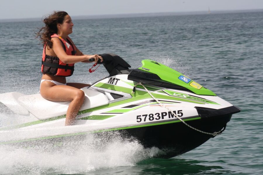 Algarve: Jet Ski Rental in Armação de Pêra - What the $68 price really covers