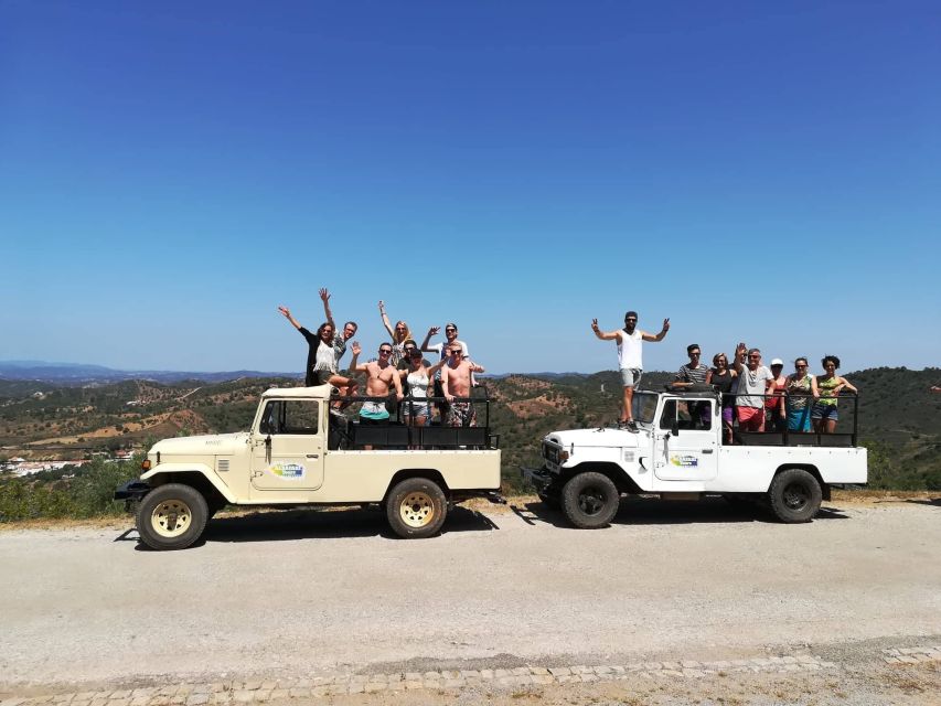 Algarve: Sunset Jeep Safari Tour - The guides: the real strength of the outing