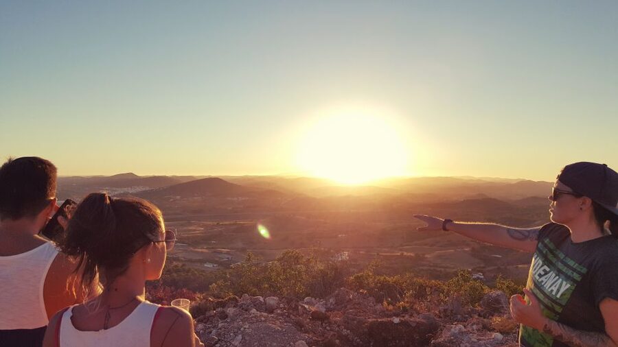 Algarve: Sunset Jeep Safari Tour - Medronho, honey, liqueurs, and piri piri