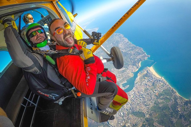 Algarve Tandem Skydive 15.000ft - A First Jump From 15,000 Feet