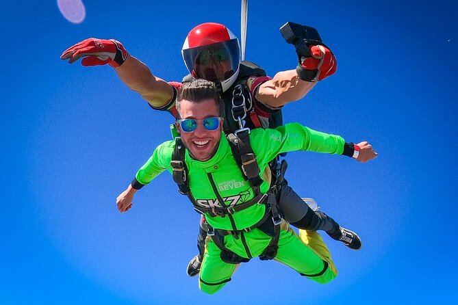 Algarve Tandem Skydive 15.000ft - The Alvor Airfield Meeting Point