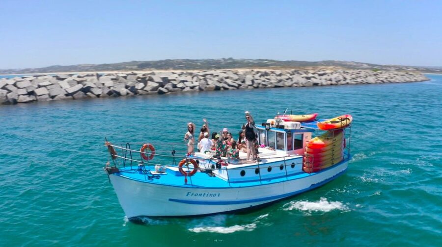 Alvor: Explore Caves Boat and Kayak Tour - Key points at a glance