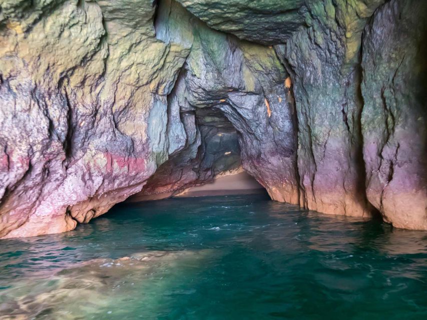 Armação de Pêra: Benagil Caves and Secret Beaches Boat Trip - From Praia dos Beijinhos to Nossa Senhora da Rocha