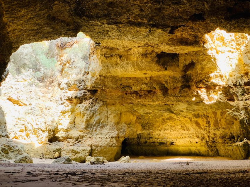 Armação de Pêra: Guided Boat Tour of Benagil's 15 Best Caves - Benagil Cave, the Algarve’s famous natural room