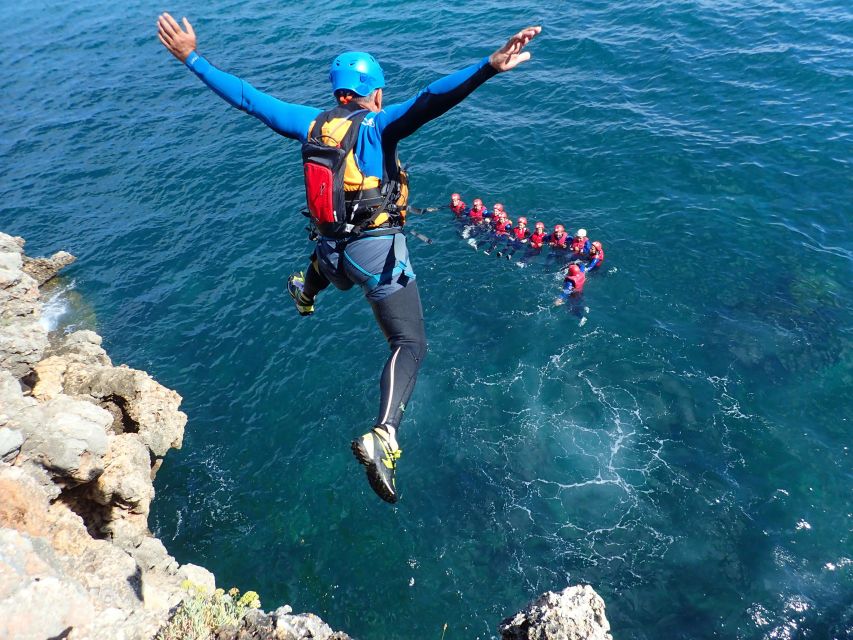Arrábida: Setubal, Sesimbra Coasteering & Speedboat Tour - Timing, group size, and practical snags