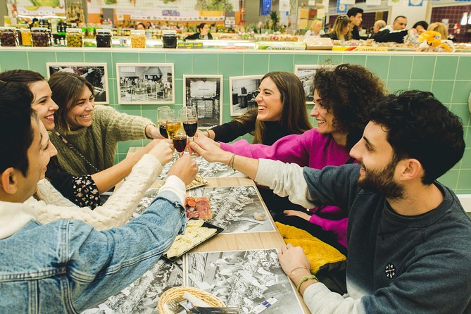 Authentic Food and Wine Tour in Porto by Food Lover Tour - Bolhão Market, Porto’s best tasting classroom