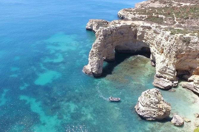 Benagil Cave and Marinha Beach Boat Tour from Portimao - Guides who add value to the ride