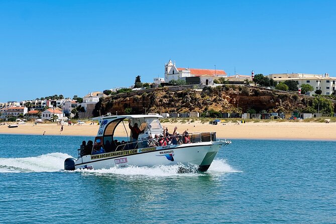 Benagil Cave Boat Tour - Catamarans or Rib - 2 H From Portimão - The first coastal views from Praia Grande