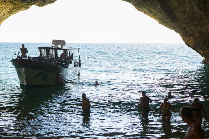 Benagil Cave Boat Tour - Catamarans or Rib - 2 H From Portimão - The swimming stop and the promised iced tea