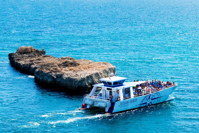 BENAGIL Cave Quest - Praia da Marinha from the sea
