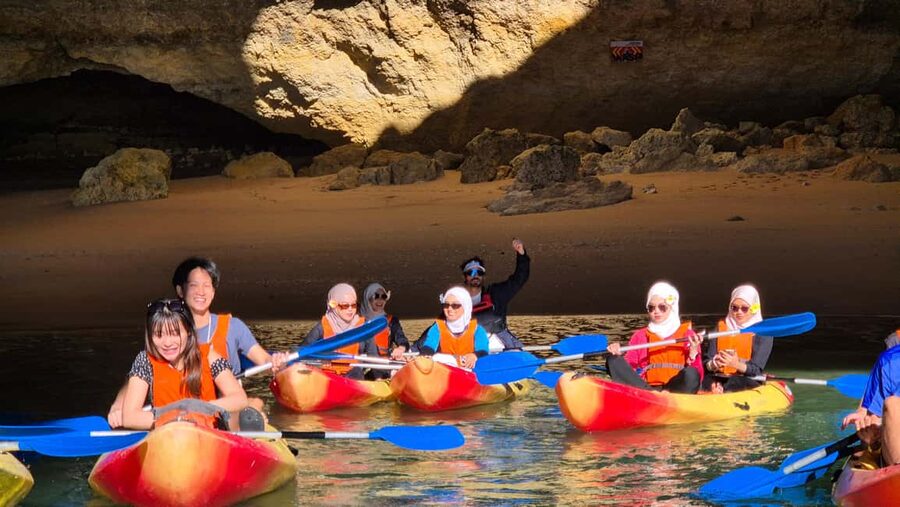 Benagil: Caves, Beaches, and Secret Spots Guided Kayak Tour - Meeting near O Litoral and getting ready on the beach