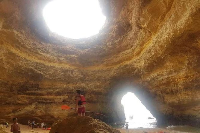 Benagil caves's kayak tour - Why this kayak trip is different from a boat ride