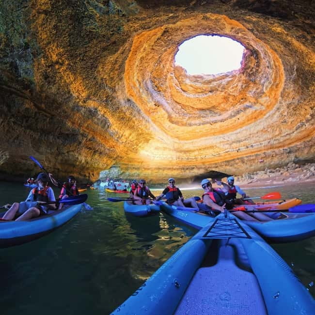 Benagil: Guided Kayak Tour inside caves and Praia da Marinha - Meeting at O Litoral before the beach