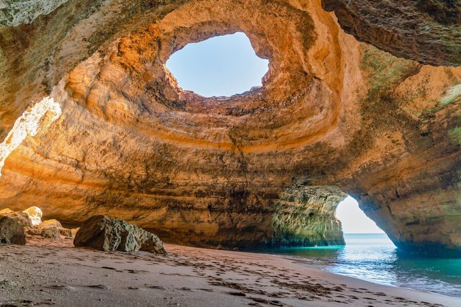 Benagil: Guided Kayaking Tour to the Benagil Cave - How the weather and tide can change the tour