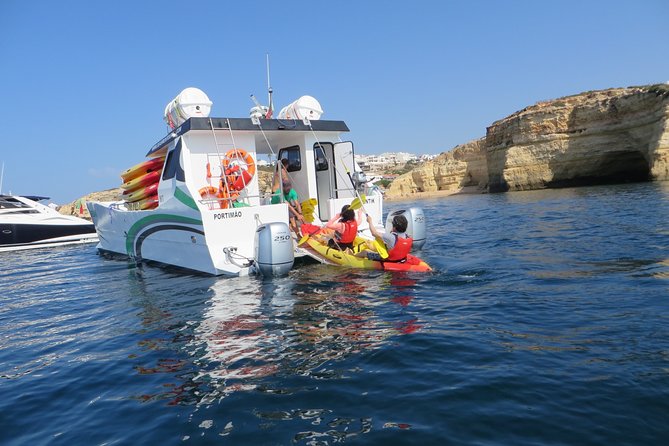 Benagil Kayak Tour On Board a Fantastic Catamaran - Why the catamaran and kayak combination works