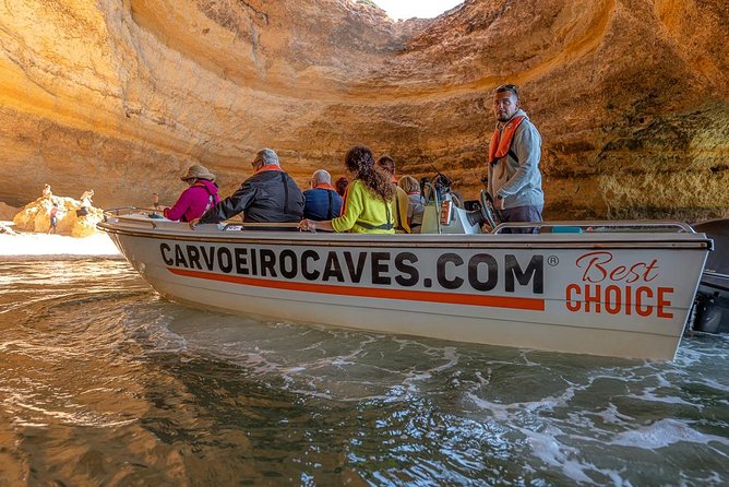 Benagil Long Boat tour (From Carvoeiro to Praia da Marinha) - Inside Benagil Sea Cave