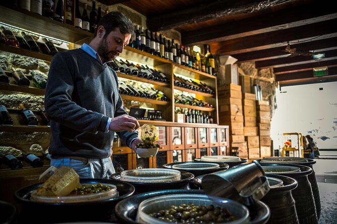 Beyond the Barrel: From Decadent to Down-home in the Heart of Porto - Fontainhas Viewpoint and a pause to take stock