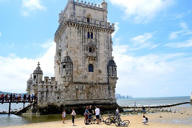Bike Tours Lisbon - Center of Lisbon to Belém - The Jerónimos area deserves more than ten minutes