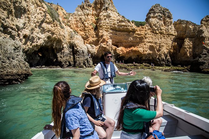 Boat Trip to Ponta da Piedade from Lagos - What the guide adds to the experience