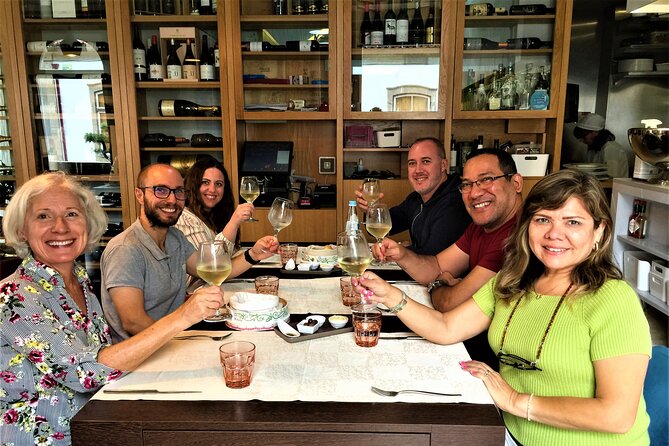 Braga & Guimarães Small Group Tour: Lunch & All Tickets Included - The Palace of the Dukes: the tour’s special extra