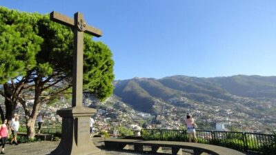 CABO GIRÃO (Half Day tour/3h) / Private Classic Car (4L).