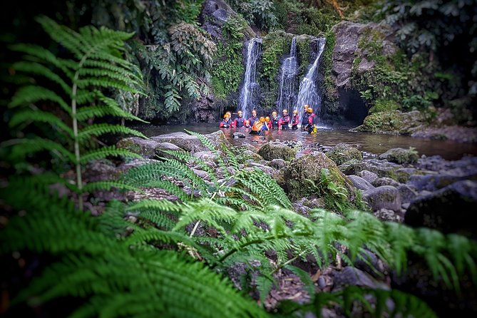 Canyoning Experience in Ribeira dos Caldeirões Sao Miguel -Azores - What happens inside the canyon