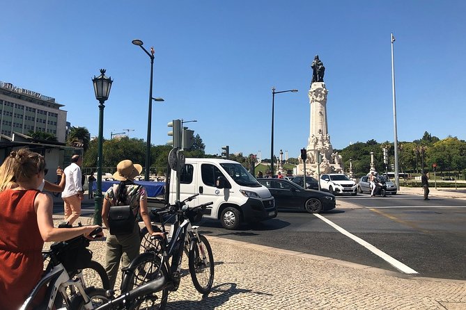 Central Lisbon E-Bike Tour - What the guides do well