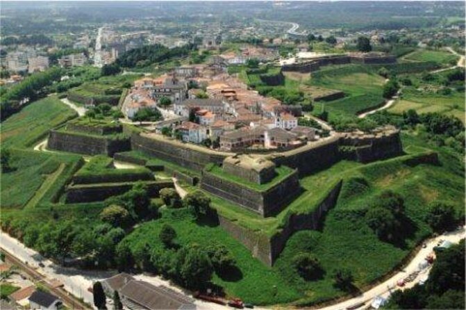 Day Trip from Porto to Santiago de Compostela and Valença - Key things to know before booking