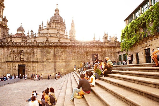Day Trip from Porto to Santiago de Compostela and Valença - Arriving in Santiago de Compostela