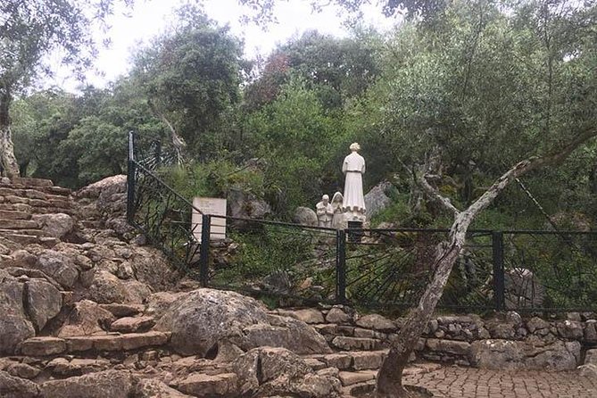 Divine Fátima Full Day Private Tour from Lisbon - Aljustrel and the homes of the shepherd children
