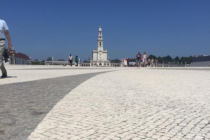 Divine Fátima Full Day Private Tour from Lisbon - Valinhos and the Angel’s apparition sites