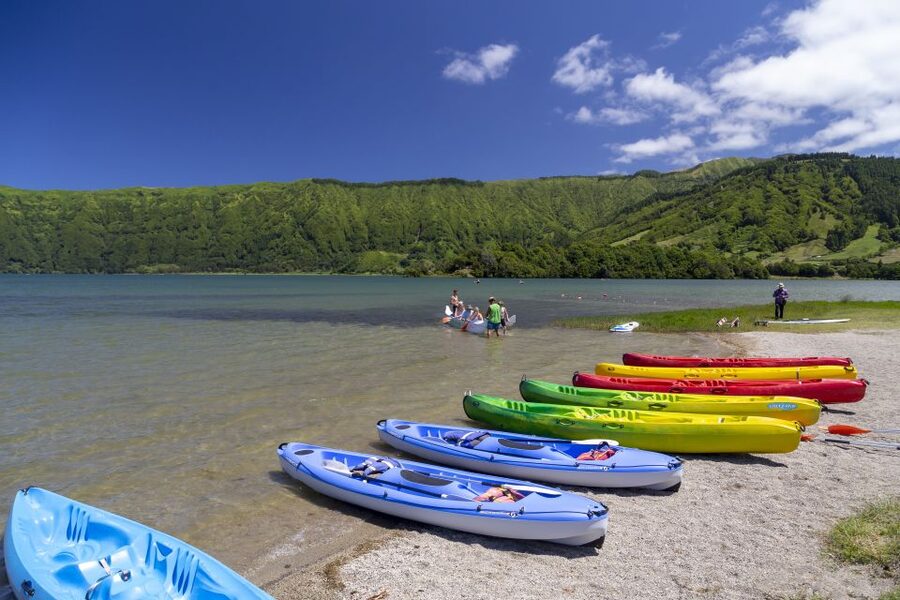 Double-Seat Kayak Rental at Sete Cidades Lake - Key points at a glance