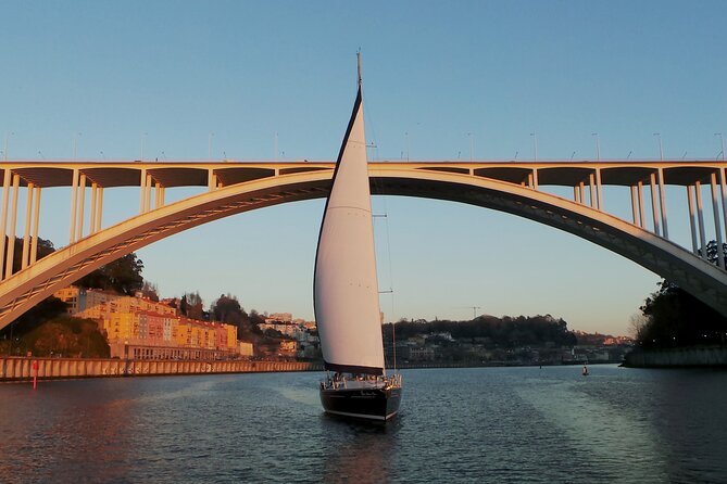 Douro Sunset Sailboat Experience in Porto - A yacht view of Porto and Gaia