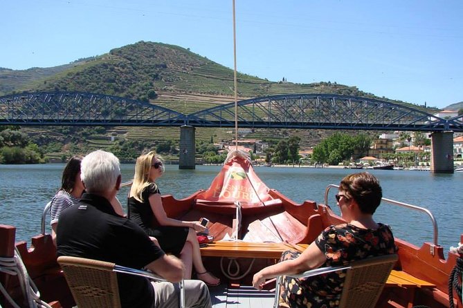 Douro Valley: Historical Sites, Wine Experience, Lunch & Cruise - São Leonardo da Galafura at 640 meters